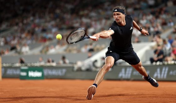 Zverev erreicht erneut das Achtelfinale der French Open