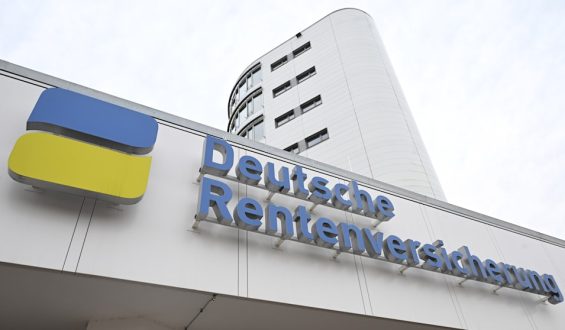 Rechnungshof kritisiert Rentenkasse: Millionen für Berater verschwendet