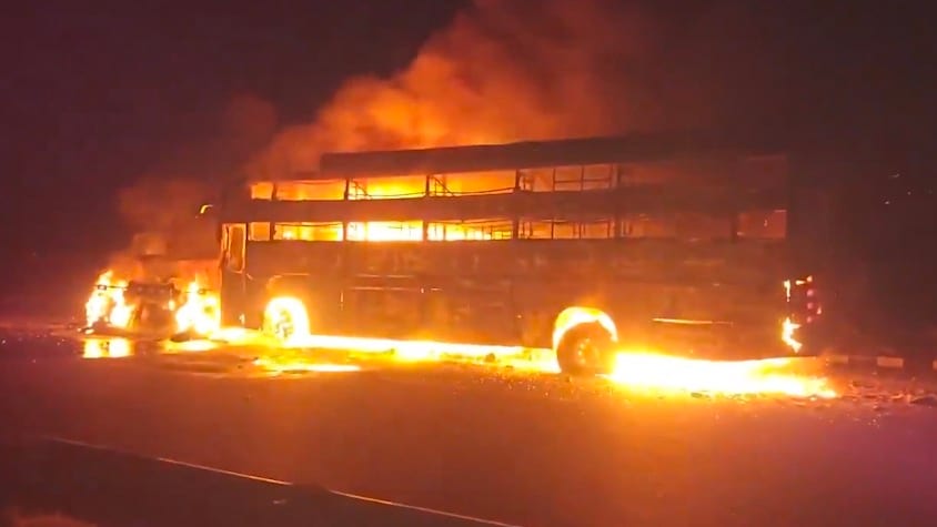 Tragisches Unglück auf Autobahn in Indien
