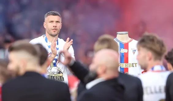 Podolski: Vom Fußballer zum Vereinsboss