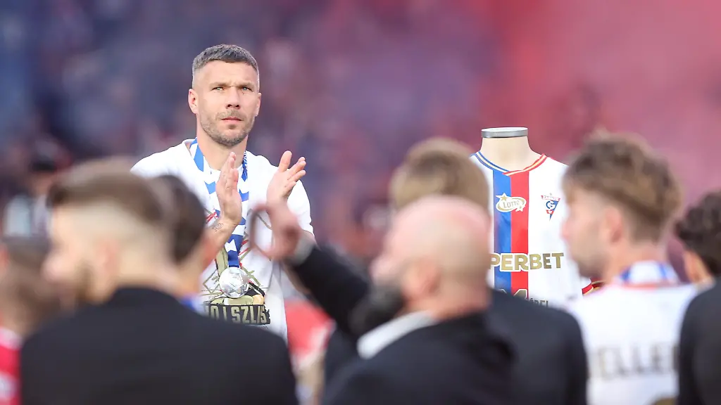 Podolski: Vom Fußballer zum Vereinsboss