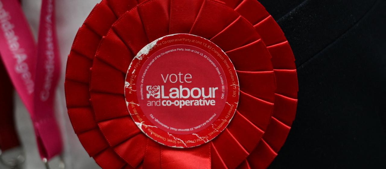 Historische Niederlage der Labour-Partei bei Kommunalwahlen