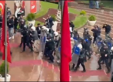Polizeieinsatz in CHP-Zentrale in Ankara