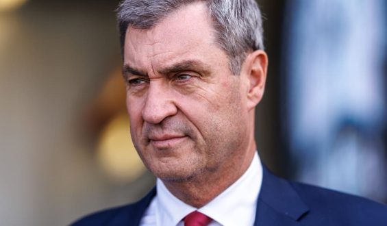 Markus Söder fordert Einschnitte bei staatlichen Leistungen