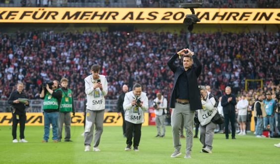Ein Fußball-Abend voller Emotionen: BVB sichert sich zweiten Platz
