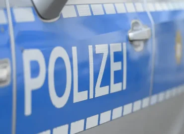 Berliner Polizei ermittelt nach schwerem Fenstersturz