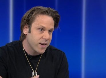 „Omas gegen Rechts“ setzen auf KI im Kampf gegen rechte Parolen