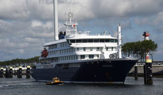 Kreuzfahrtschiff »Hondius« nach Virusausbruch in Rotterdam