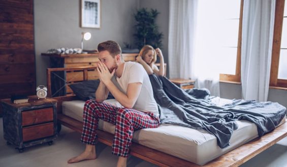 Wenn Intimität zur Herausforderung wird: Der Druck auf Männer im Schlafzimmer