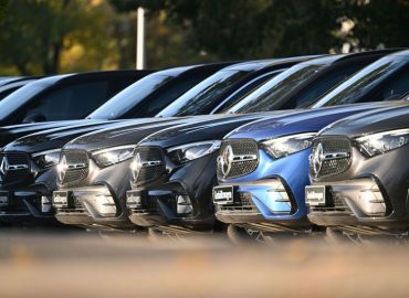 Mercedes-Benz verkauft Autohäuser in Berlin und Brandenburg