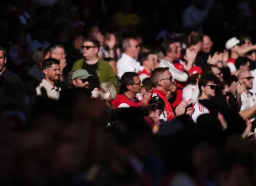 Erster Titel nach 22 Jahren? Der England-Gigant, der gegen seinen Schatten kämpft