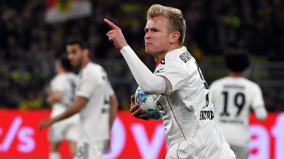 Interner Eklat bei Eintracht Frankfurt: Burkardt sorgt für Aufregung