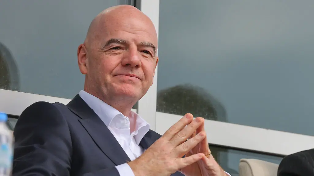 FIFA eröffnet die Fußball-WM mit drei Eröffnungsfeiern