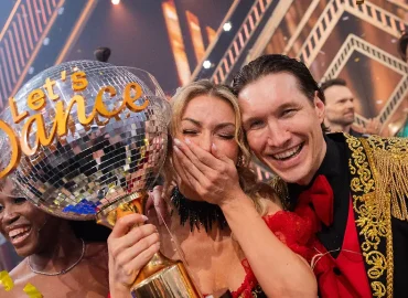 Anna-Carina Woitschack gewinnt ‘Let’s Dance’