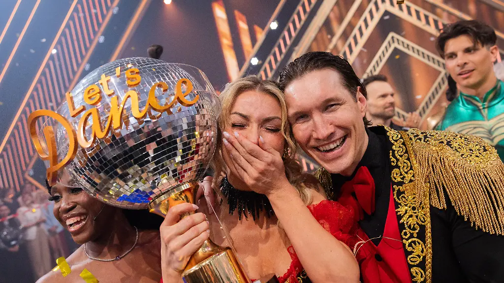 Anna-Carina Woitschack gewinnt ‘Let’s Dance’