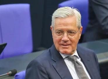 Röttgen: Iran-Krieg schwächt Russland