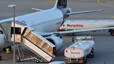 Kerosinkrise führt zu möglichen Flugstreichungen und Preiserhöhungen