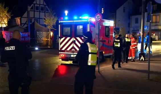Jugendlicher bei Stadtfest in Herdecke durch Messerangriff verletzt