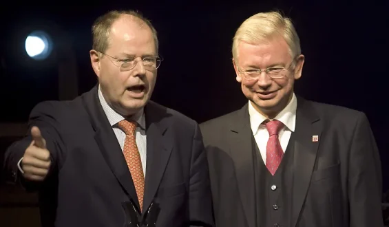 Steinbrück und Koch unterstützen Subventionskürzungen