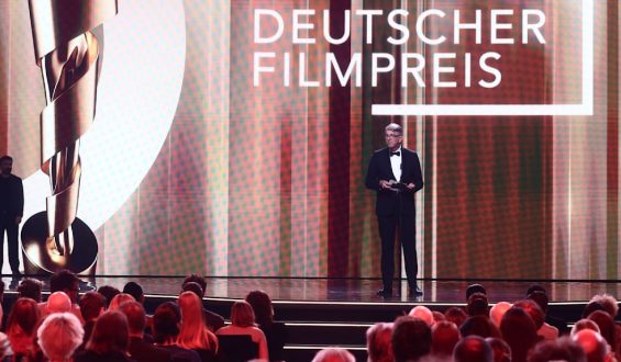 Großer Gewinner des Deutschen Filmpreises: ‘In die Sonne schauen’