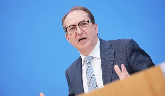 Dobrindt lehnt striktes Social-Media-Verbot für Kinder ab