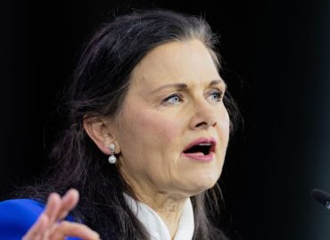 Kritik an Kirchen: Connemann drängt auf Widerspruchsregel bei Organspende