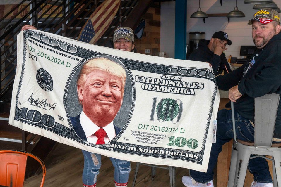 Der Druck für eine Trump-250-Dollar-Note