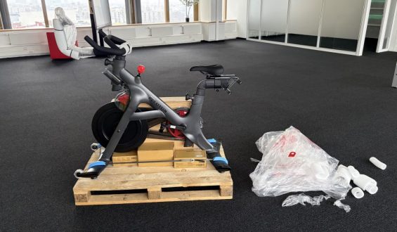 Peloton Bike+ im Praxis-Test: Lohnt sich die Investition?