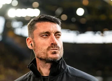 Abschied von Frankfurts Trainer Albert Riera