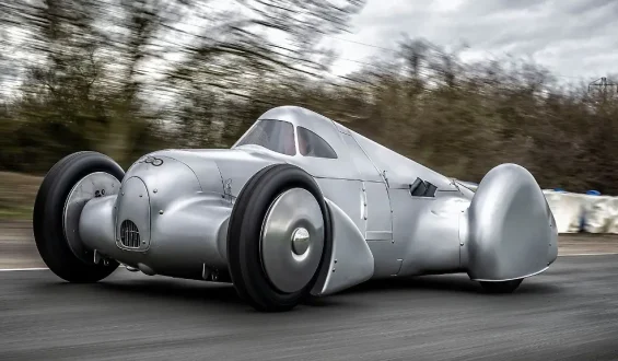 Rückkehr des Auto Union Lucca: Der Silberpfeil lebt wieder