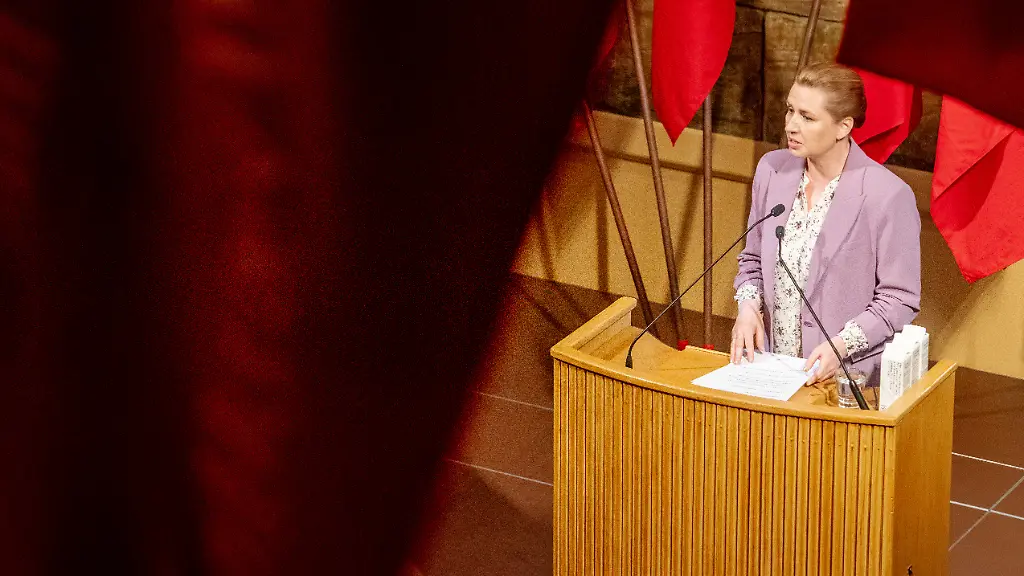 Mette Frederiksen gibt vorerst Regierungsbildung auf