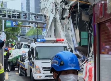 Einsturz einer antiken Brücke in Südkorea führt zu Toten und Verletzten