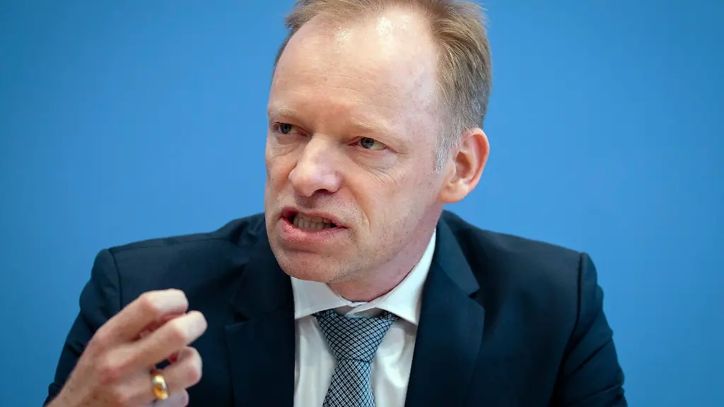 Ifo-Geschäftsklima zeigt leichte Verbesserung
