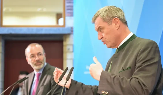 Manfred Weber erhöht Druck auf CSU-Chef Markus Söder