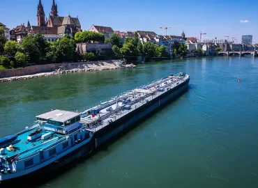 Belastung des Grundwassers am Oberrhein durch Schadstoffe