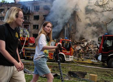 Russische Angriffe in der Ukraine: Moskaus Warnung an Ausländer