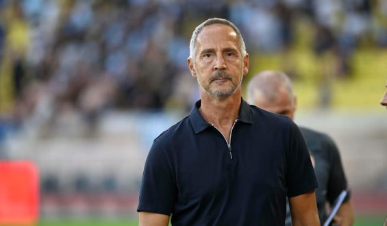 Trainerwechsel bei Eintracht Frankfurt: Zukunft von Albert Riera in Frage