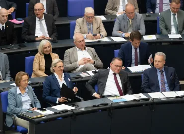 Experte beobachtet wachsende AfD-Wählerbereitschaft trotz steigender Rechtsextremismus-Vorwürfe