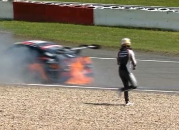 Schock beim 24-Stunden-Rennen am Nürburgring: Fahrer entgeht schwerem Unfall