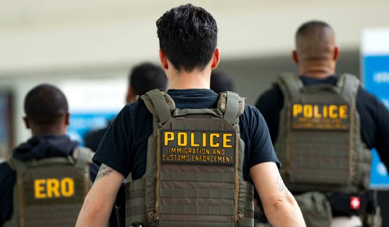 Kritik an ICE nach Misshandlung eines Kindes