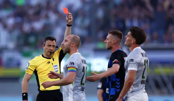 SC Paderborn schickt VfL Wolfsburg in die 2. Liga
