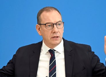 Wehrpflicht-Debatte: Bußgeld als letztes Mittel bei verweigerter Antwort