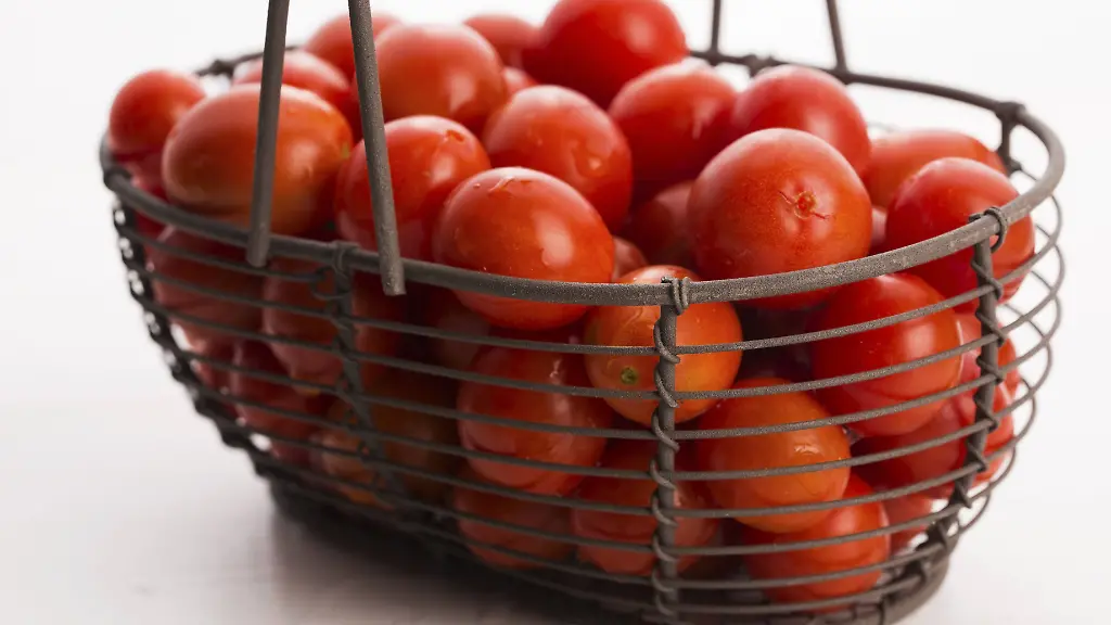Öko-Test analysiert Cocktailtomaten auf Pestizide
