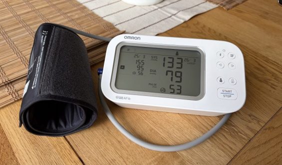 Blutdruckmessgeräte im Test: Welche Modelle überzeugen