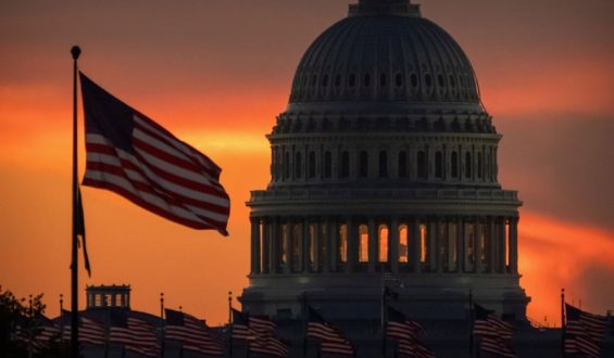 Trump und die US-Politik: Niederlagen, Militärpläne und internationale Beziehungen