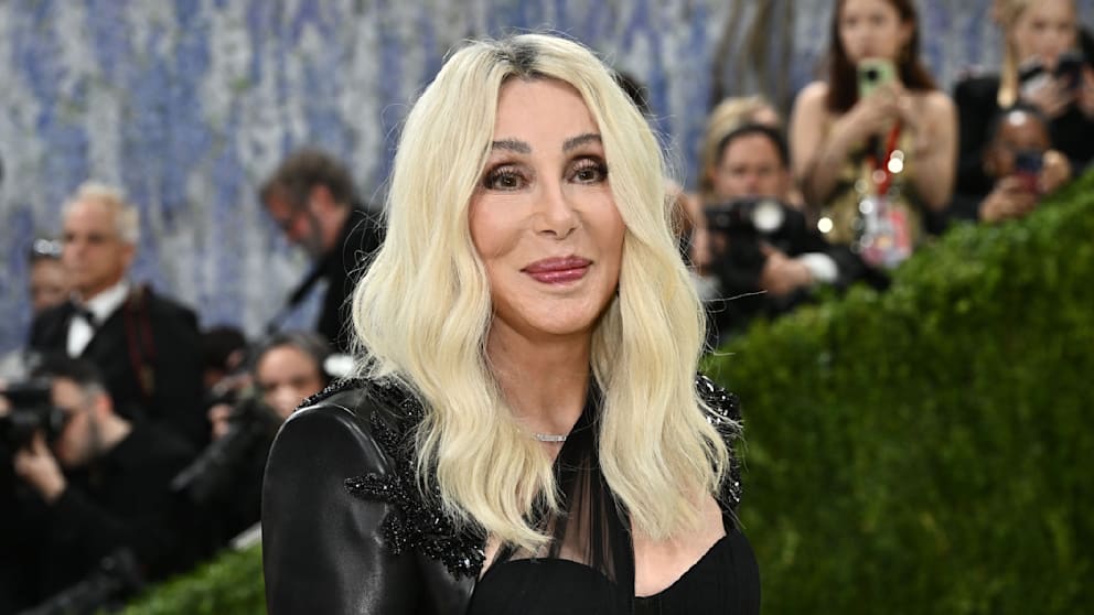 80 Jahre Cher: Der Einfluss von „Believe“ auf die Musikgeschichte