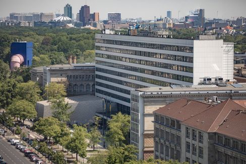 Schließung des TU-Hauptgebäudes in Berlin wegen Baumängeln