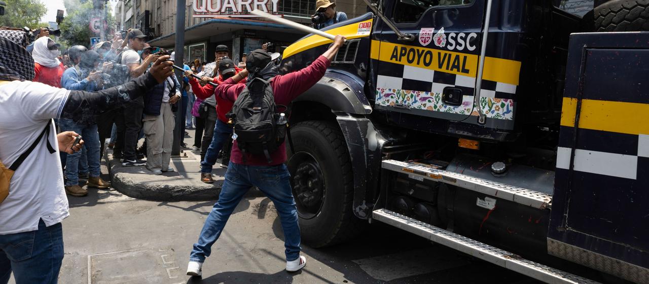 Lehrerproteste in Mexiko eskalieren vor WM-Beginn