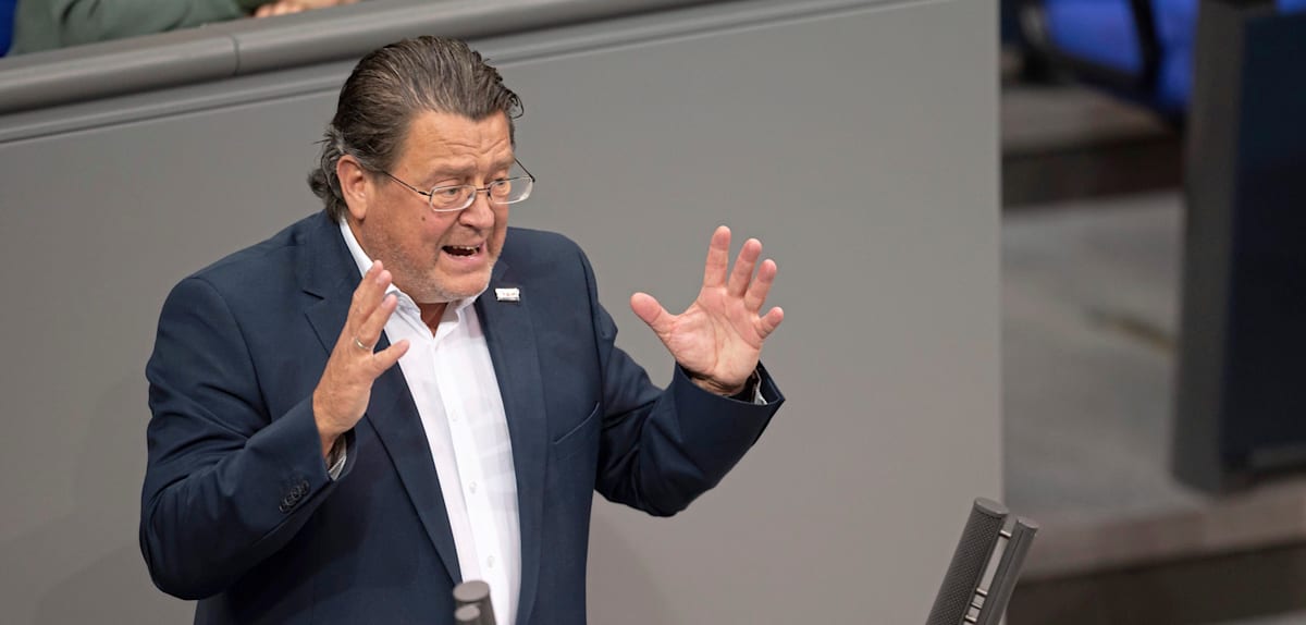 Debatte über Erweiterung und Abschaffung des Antidiskriminierungsgesetzes