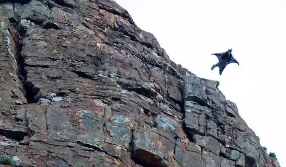 Deutscher stirbt nach Wingsuit-Sprung in den Schweizer Alpen